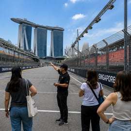 Singapura: Excursão Guiada a Pé pelo Circuito Urbano de Marina Bay