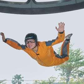 Singapura: Skyline Luge e AltitudeX Indoor Skydiving