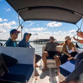 Cingapura: passeio de barco guiado e visita à fazenda de peixes Kelong