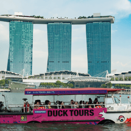 Singapura: Tour guiado na cidade num barco anfíbio