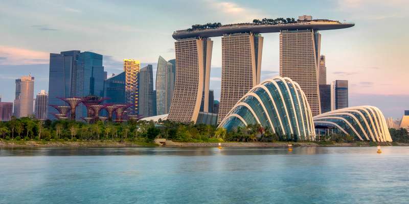 Caminhadas acessíveis para idosos em Singapura