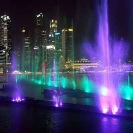 Singapura: Excursão Turística Noturna Guiada com Cruzeiro Fluvial