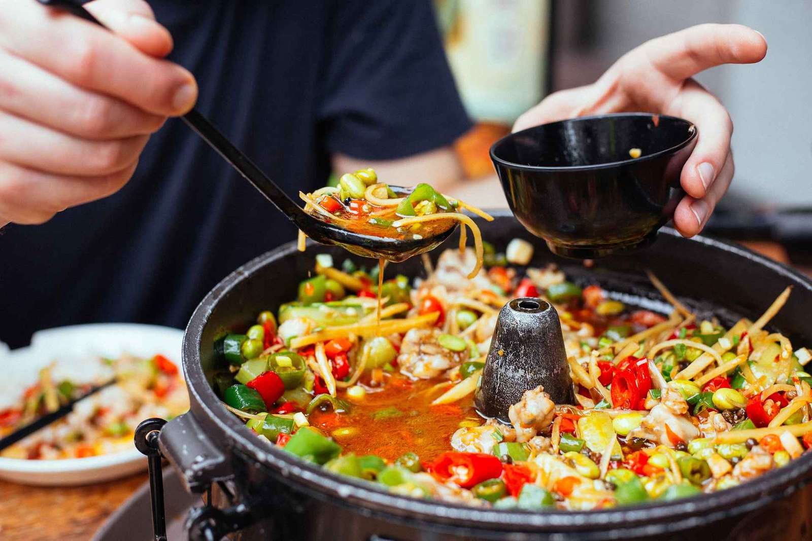 Singapura: Tour gastronômico privado – 10 degustações com moradores locais