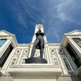 Construindo Singapura - Um Tour de Arquitetura e História