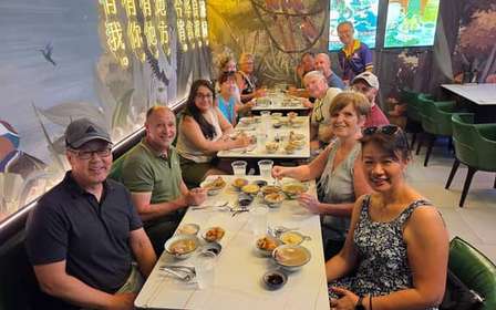 Singapura: Tour guiado de comida de rua à noite