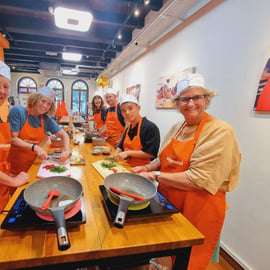 Singapura: Aula prática de culinária com imersão cultural