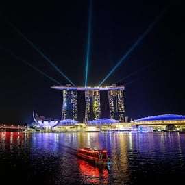 Singapura: Passeio turístico noturno pela cidade com cruzeiro guiado pelo rio